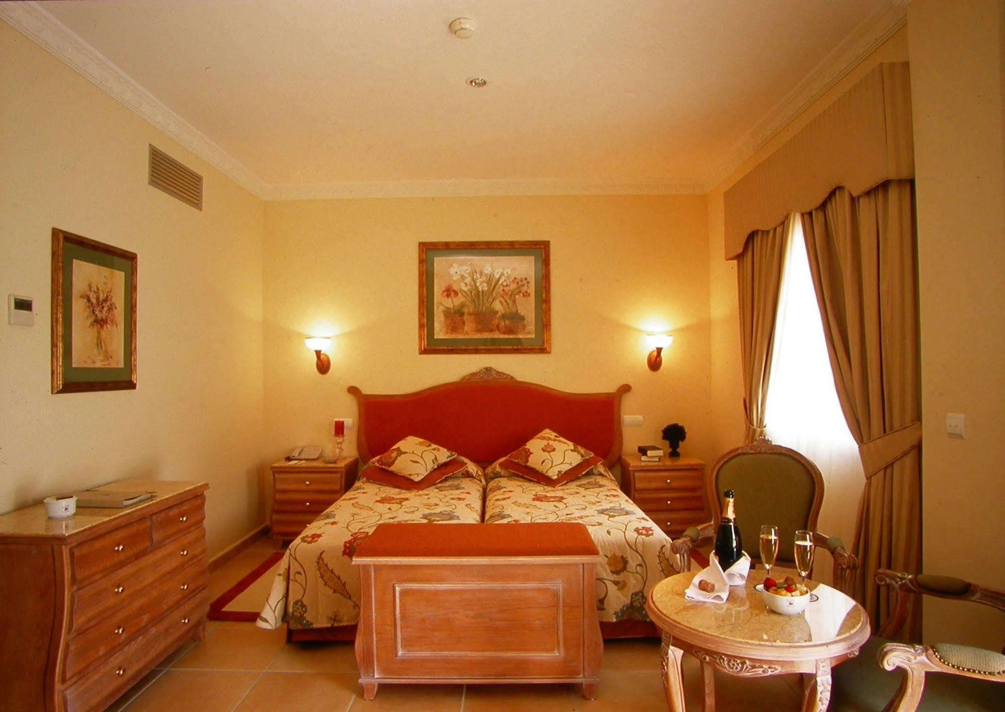 Gran Hotel Benahavis Spa Værelse billede